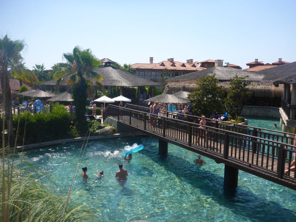 Lazy River Club Grand Side