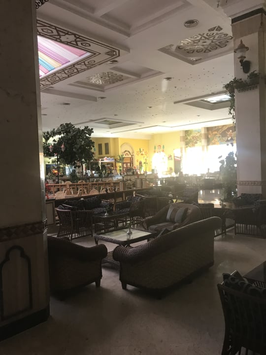 Lobby Ali Baba Palace Hotel