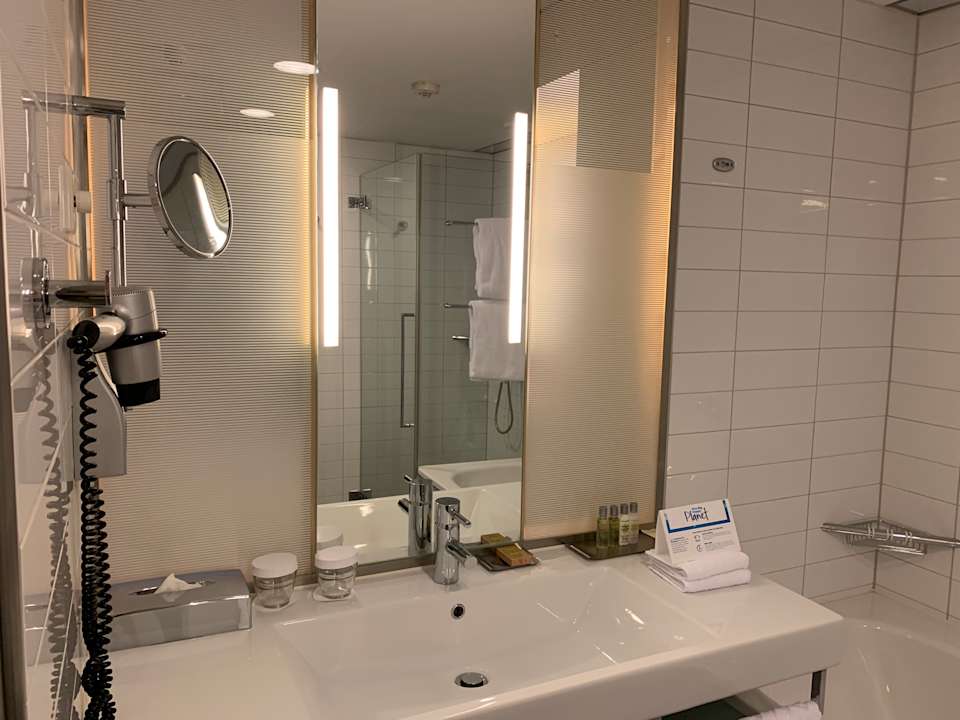 Zimmer Hilton Helsinki Airport