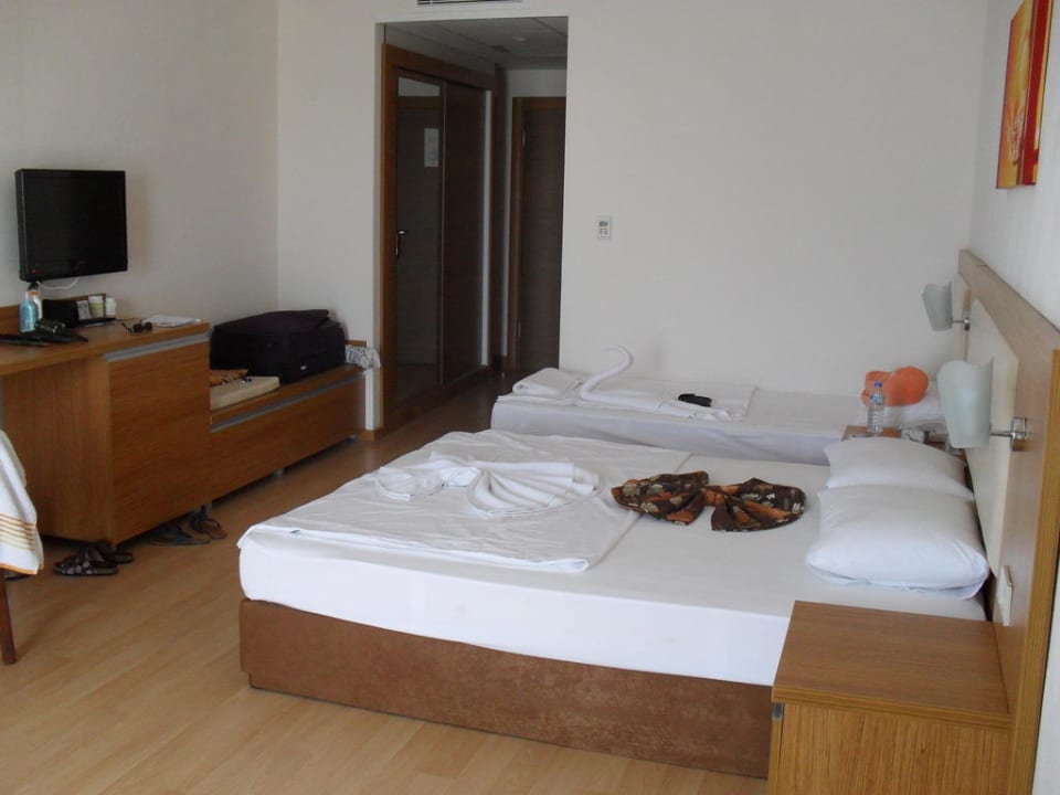 Schlaf-/Wohnzimmer Cenger Beach Resort & Spa
