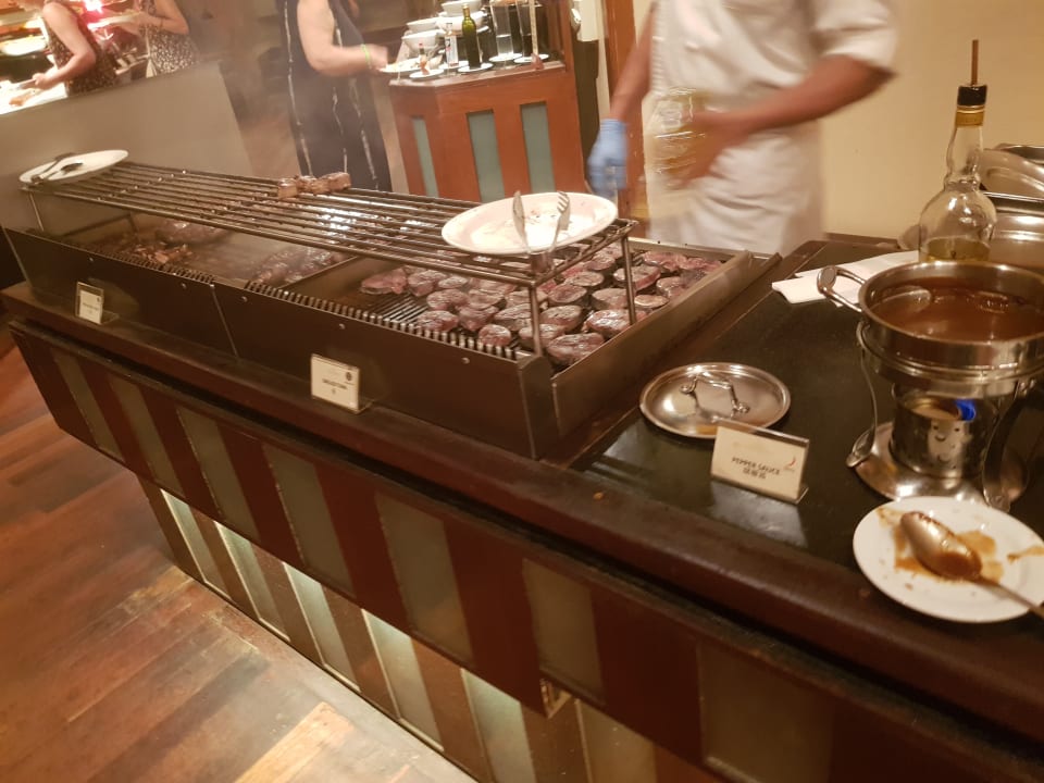 Buffet Adaaran Select Meedhupparu Island Resort - Premium All Inclusive