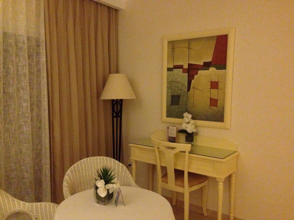 Zimmer (kleiner Arbeitsplatz) Bahia Principe Grand El Portillo