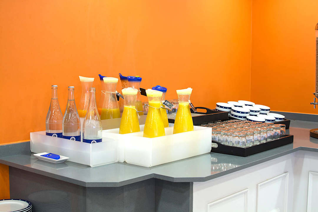 BREAKFAST TRYP Coruña Hotel