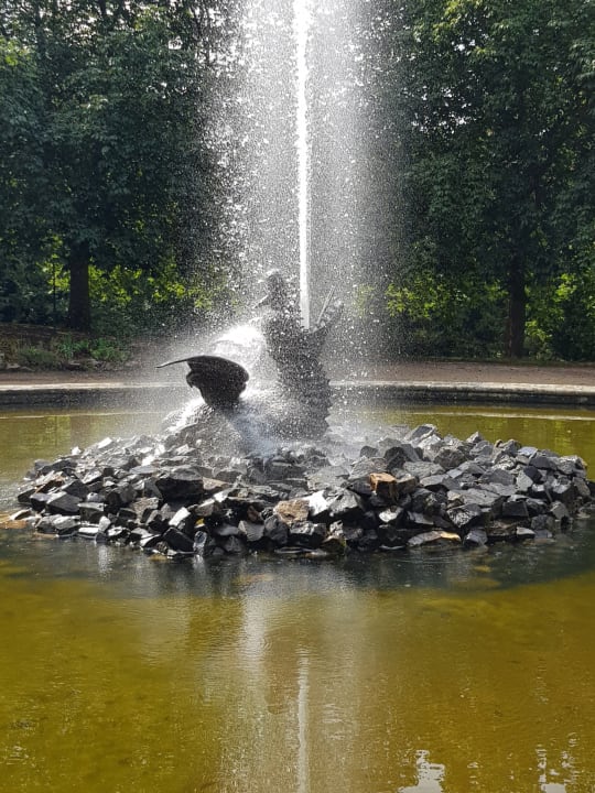 Gartenanlage Schlosshotel Ballenstedt