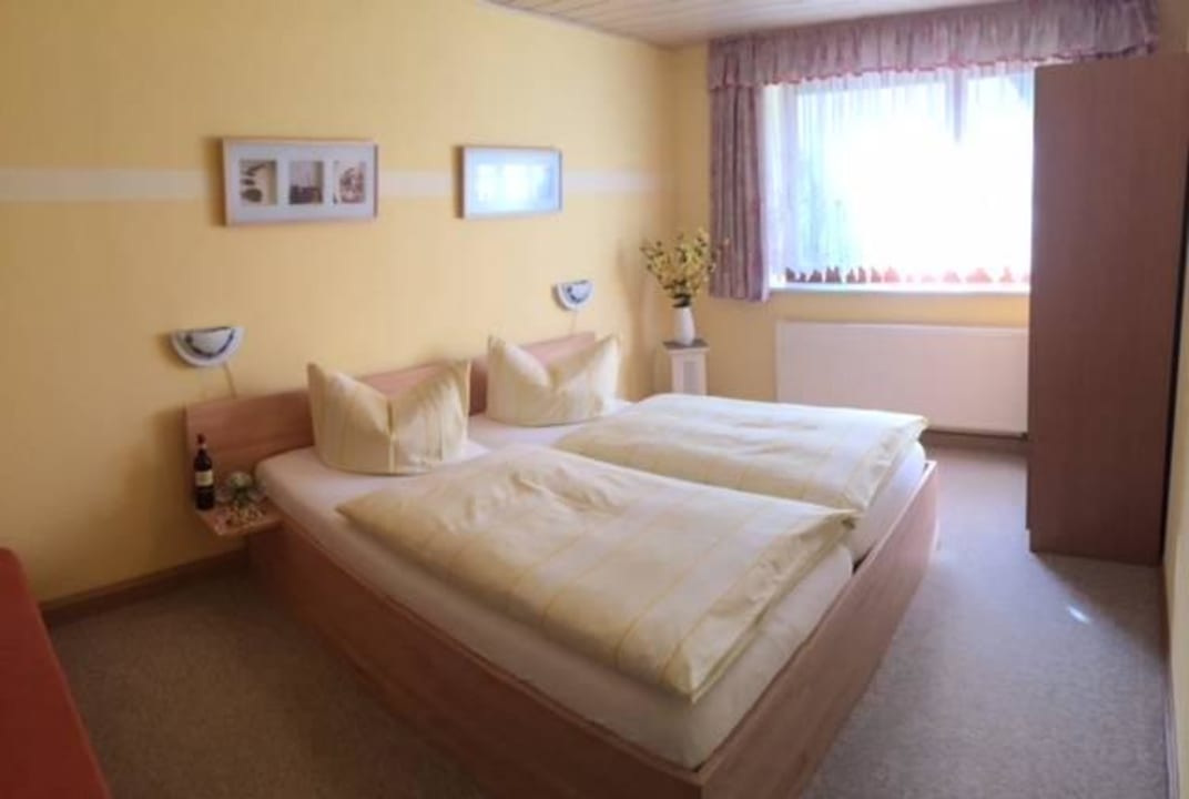 Schlafzimmer Pension Müller