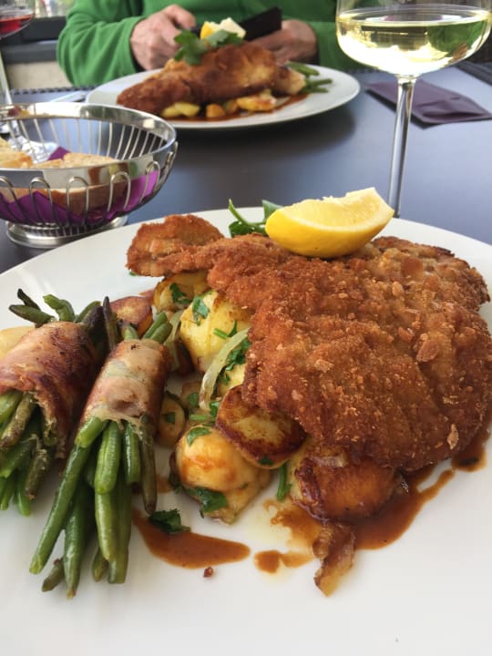 Gastro RheinHotel ARTE