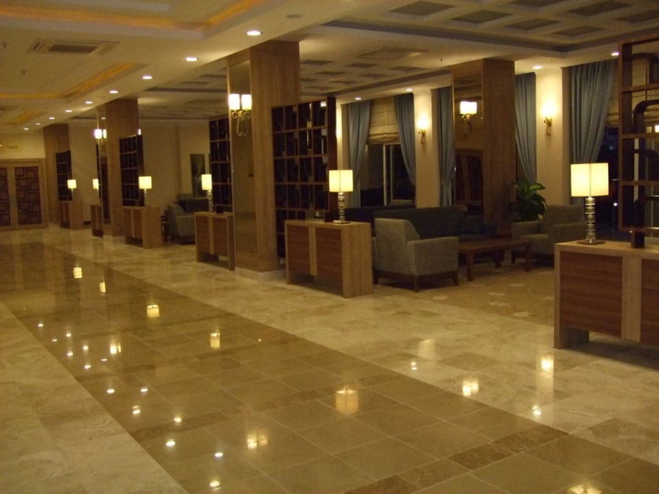 Sitzecke von der Bar Solivia Hotel