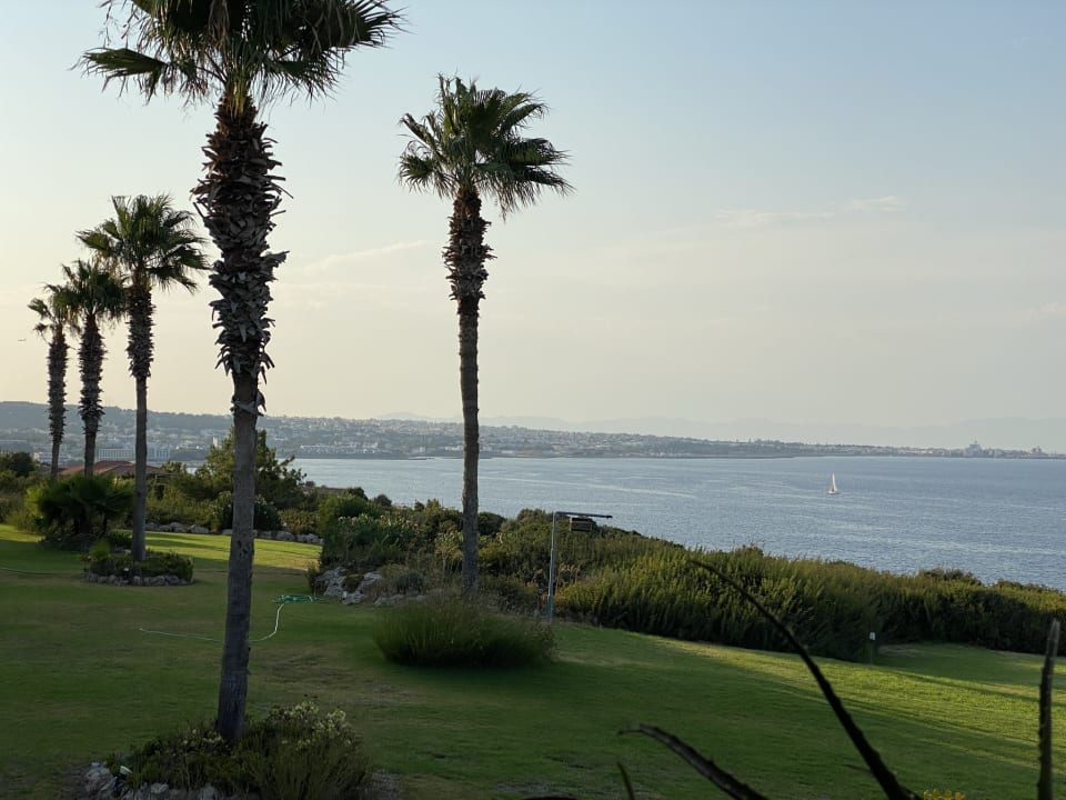 Gartenanlage Hotel Kalithea Horizon Royal