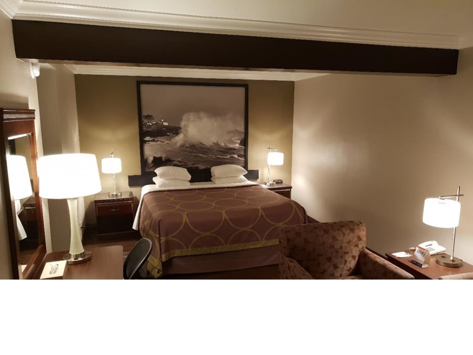 Zimmer Super 8 Motel Culver City Area