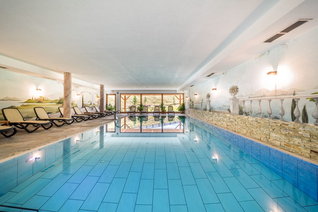 Pool Hotel Hohe Gaisl