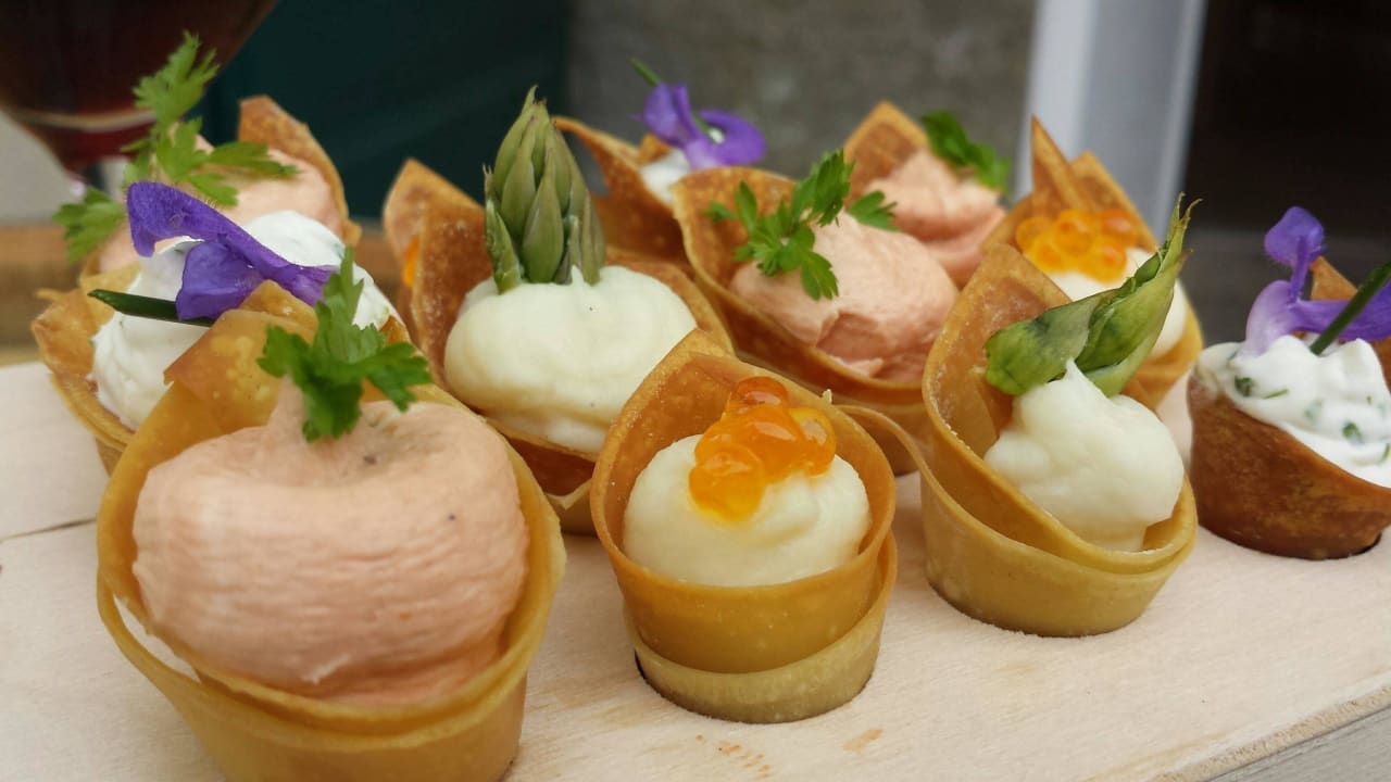 Unsere FRapa-Hörnchen zum Aperitif Rebgut - Die Weinherberge