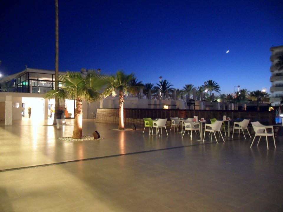 Terrasse Iberostar Waves Bahia de Palma