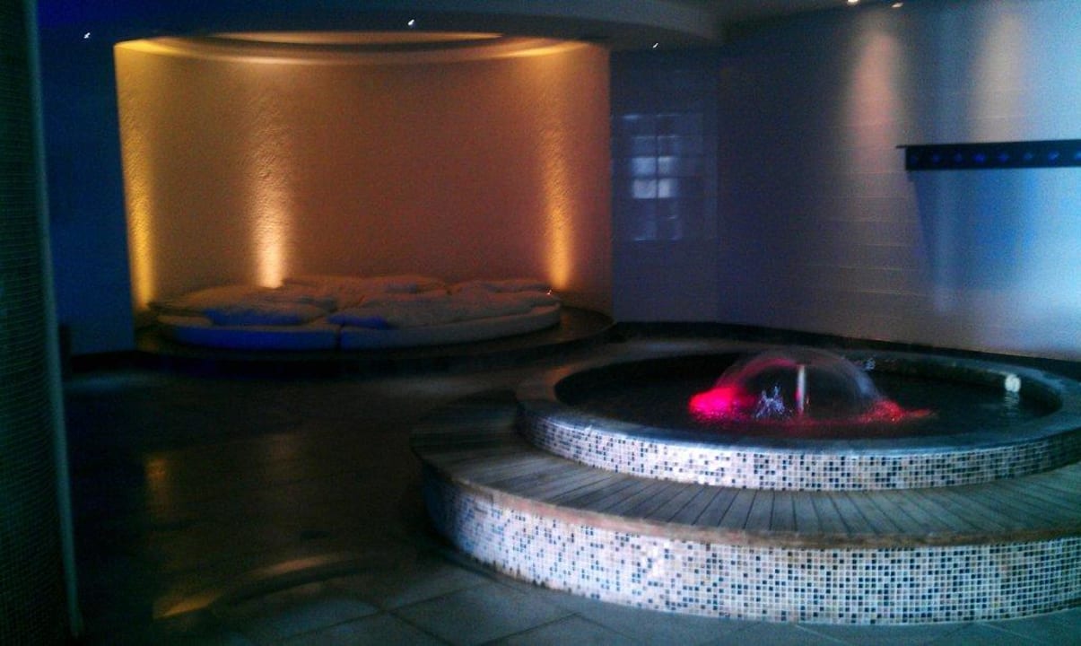 Ruhebereich Hallenbad Aria Claros Beach & Spa Resort