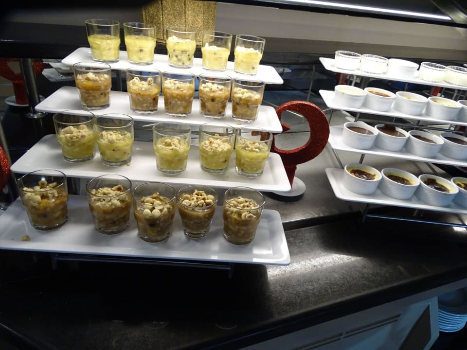 Dessertauswahl Hotel Delphin Diva