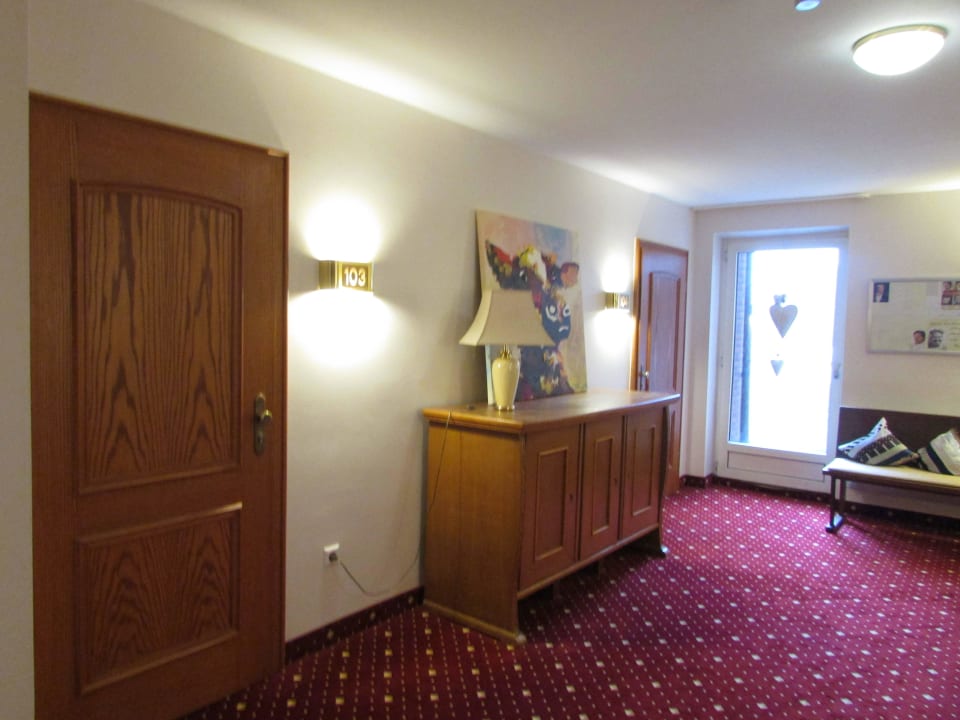 Flur vor dem Zimmer Hotel Pöker