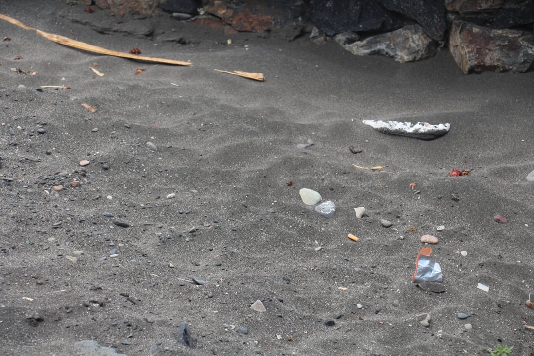 Auch auf dem Hotelstrand R2 Bahía Playa Design Hotel & Spa - Adults Only