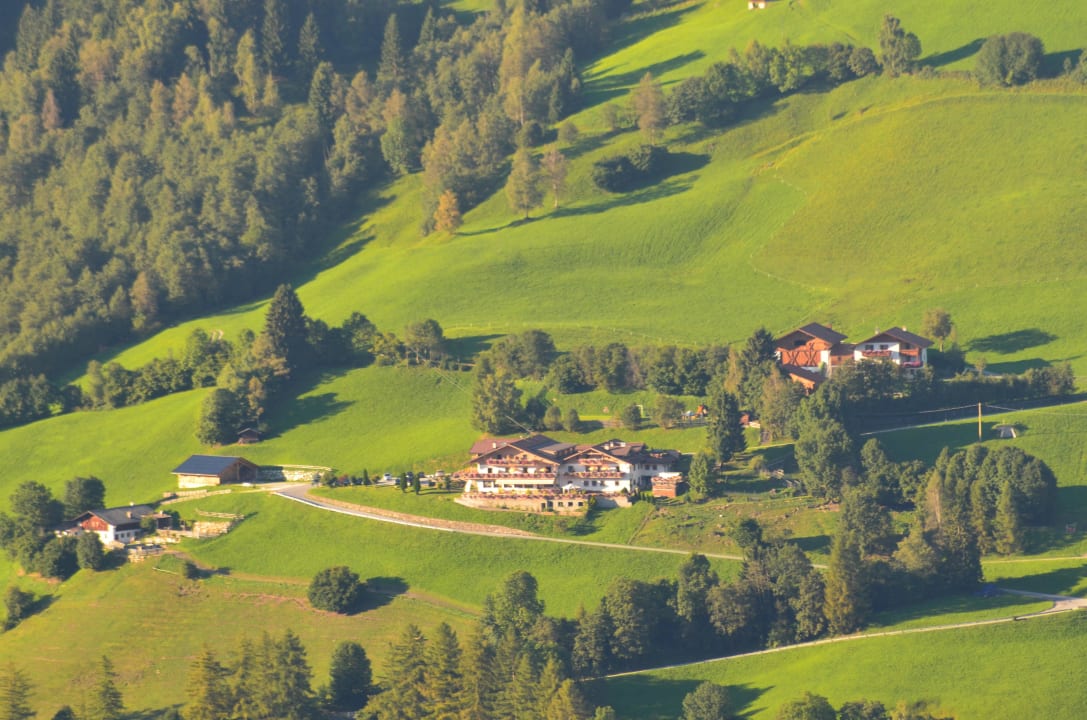Blick auf den Melcherhof  Residence Garni Melcherhof