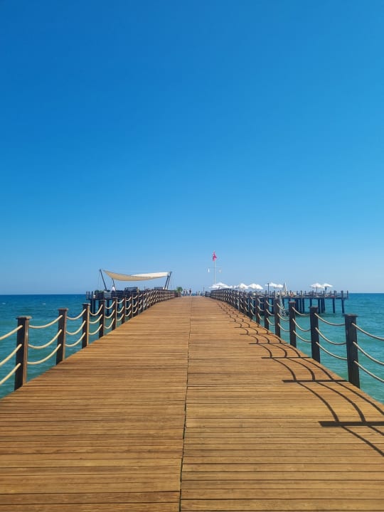 Strand Xanadu Resort Hotel