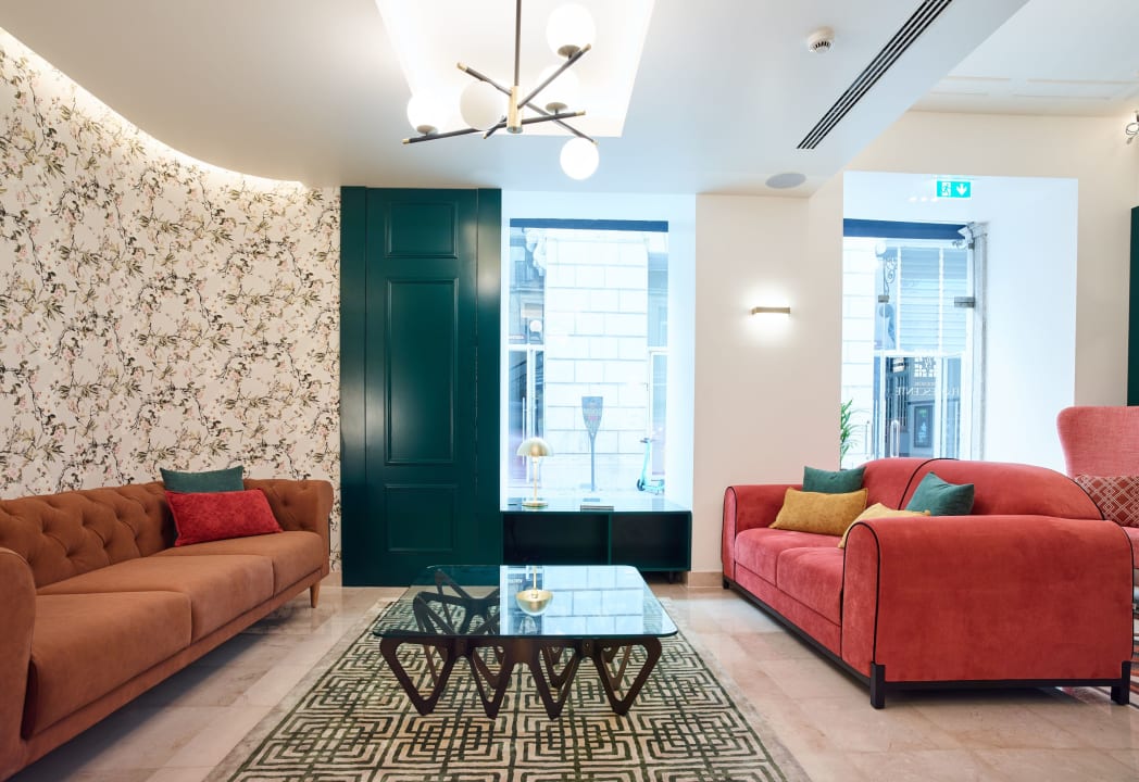 Lobby Hotel Residencial Florescente