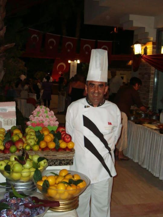 Chefkoch Ahmet am Gala-Abend Side Star Beach