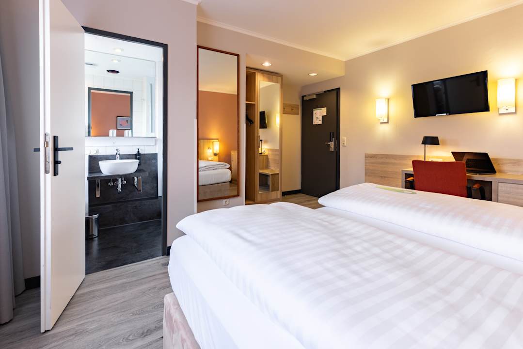 Zimmer Garner Hotel Bremen North by IHG