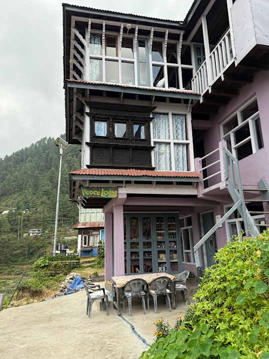 Außenansicht Peace Hotel and Lodge