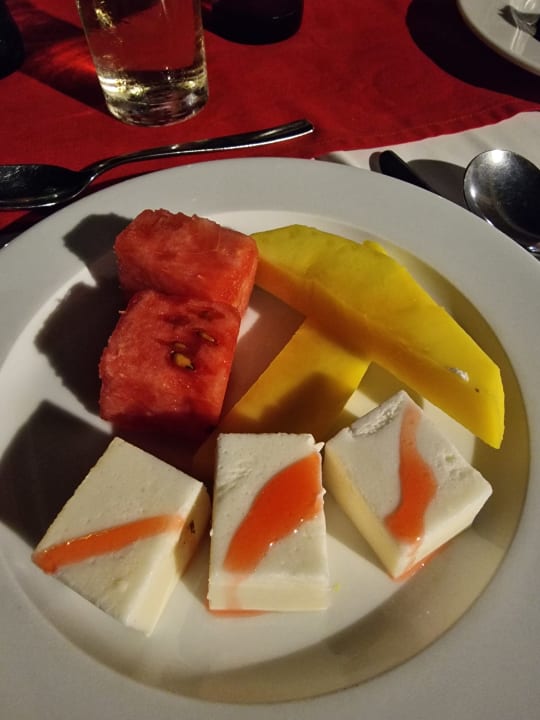 Gastro Sultan Sands Island Resort & Spa