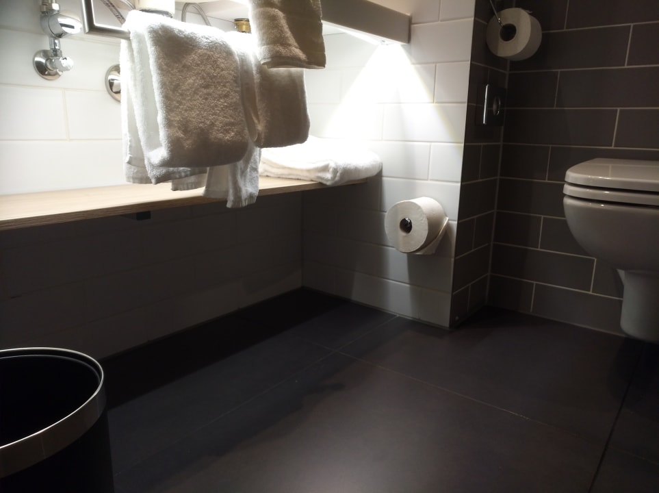 Zimmer Holiday Inn Express Munich - City East