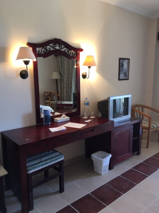 Zimmer Brayka Bay Resort