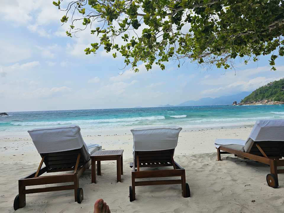 Strand Four Seasons Resort Seychelles