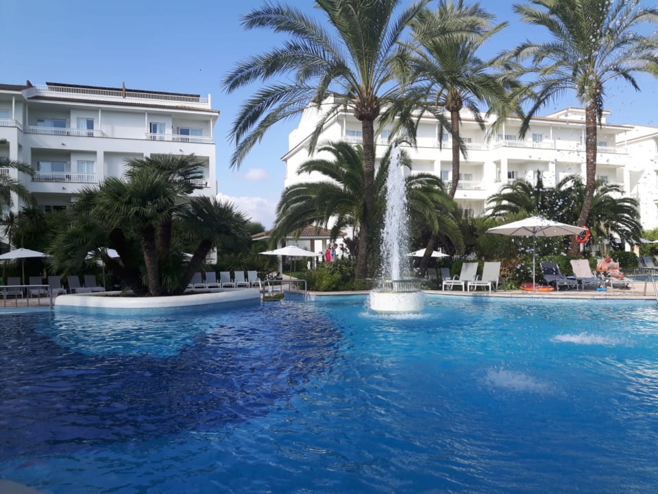 Pool Prinsotel La Dorada