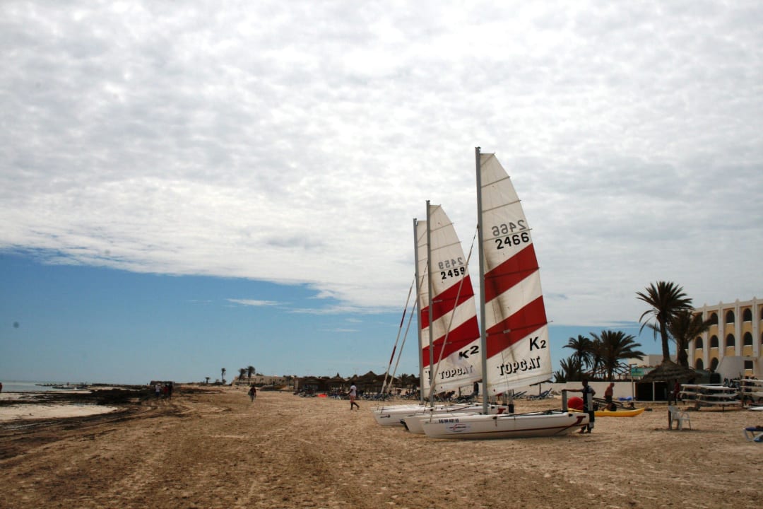 Segelkatamarane Calimera Yati Beach