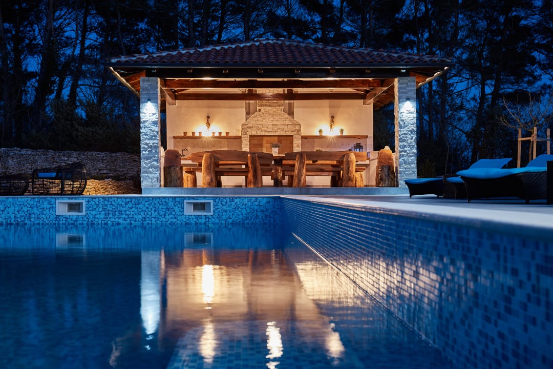 Pool Villa LaDominika