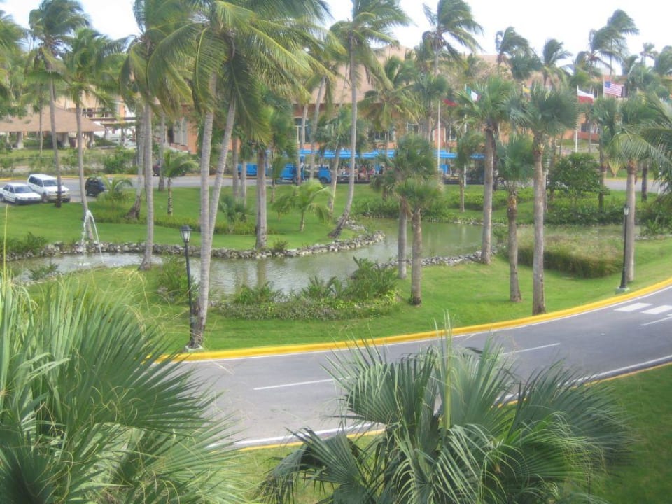 Bimmelbahn (etwas verdeckt) Royalton Splash Punta Cana