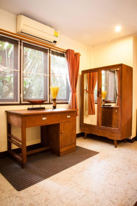 Room no.10 Standard room Joy's House, Guesthouse Chiang Mai