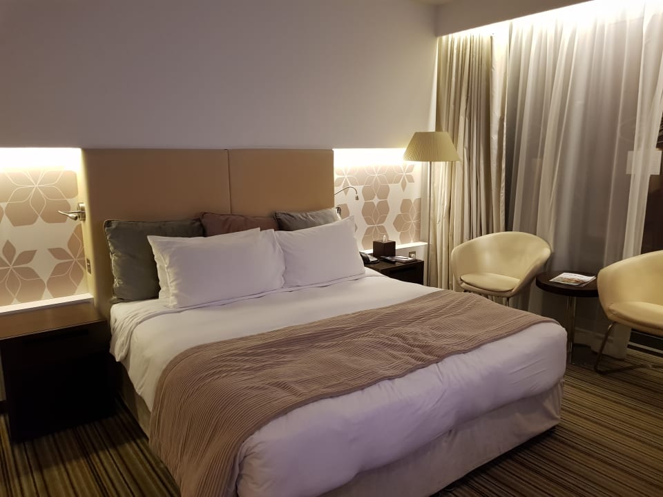 Zimmer Crowne Plaza Hotel Yas Island