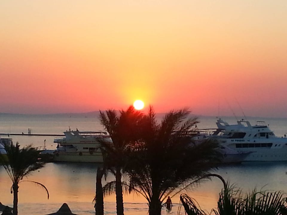 Sonnenaufgang Giftun Azur Resort