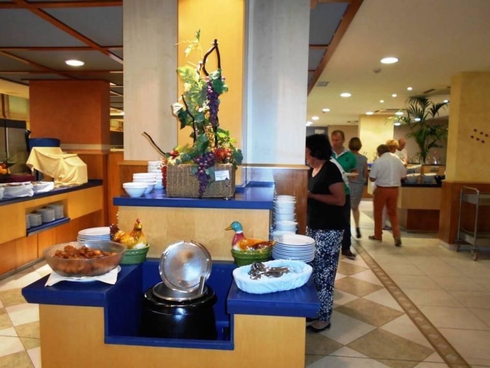 Bufet  Montemar Maritim