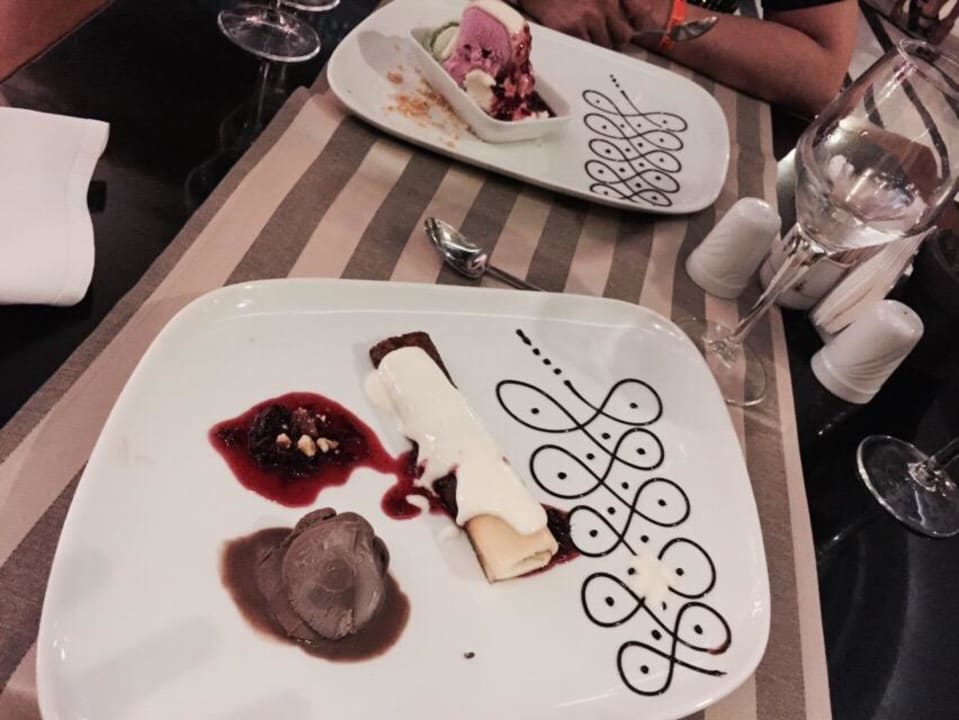 A la carte Hotel Delphin Imperial