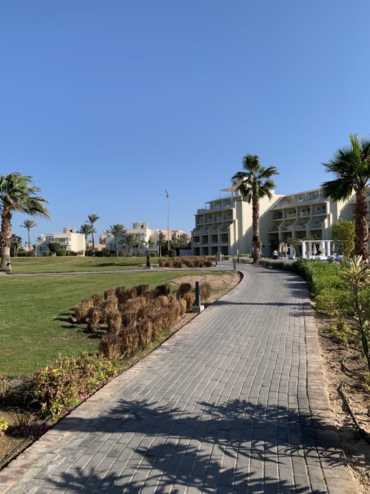 Gartenanlage Steigenberger Aqua Magic