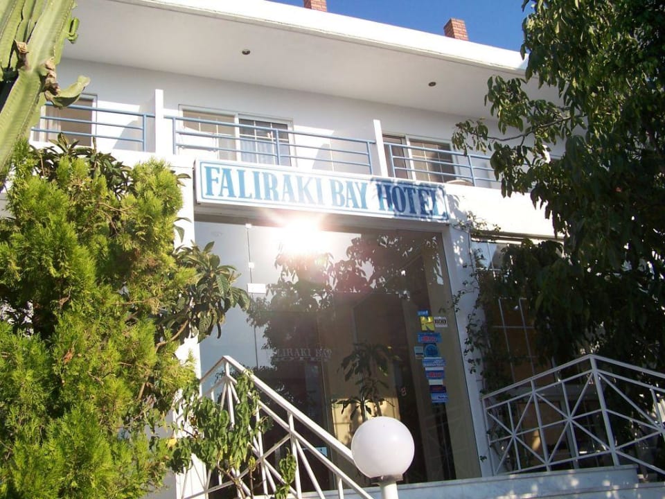 Der Eingang Hotel Faliraki Bay