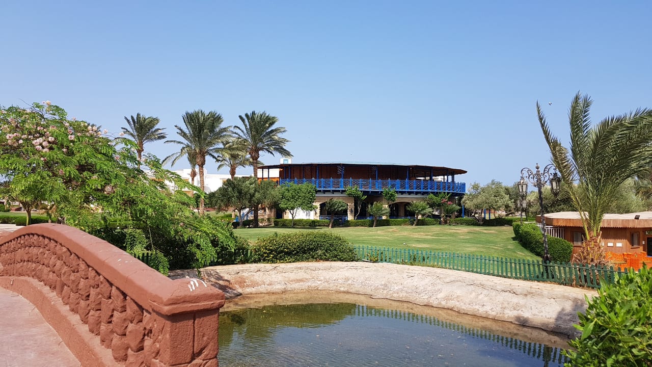 Gartenanlage Palm Royale Resort - Soma Bay