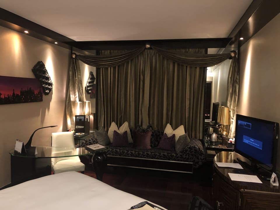 Zimmer Sofitel Mumbai BKC