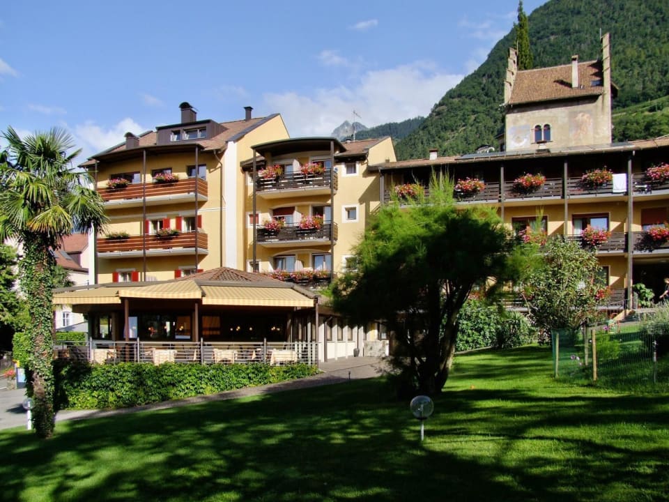 "Blick Zum Hotel" Hotel Thurnergut (Tirolo / Dorf Tirol) • HolidayCheck ...