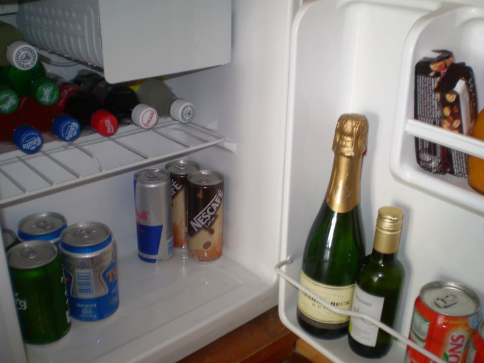 Minibar Meeru Maldives Resort Island