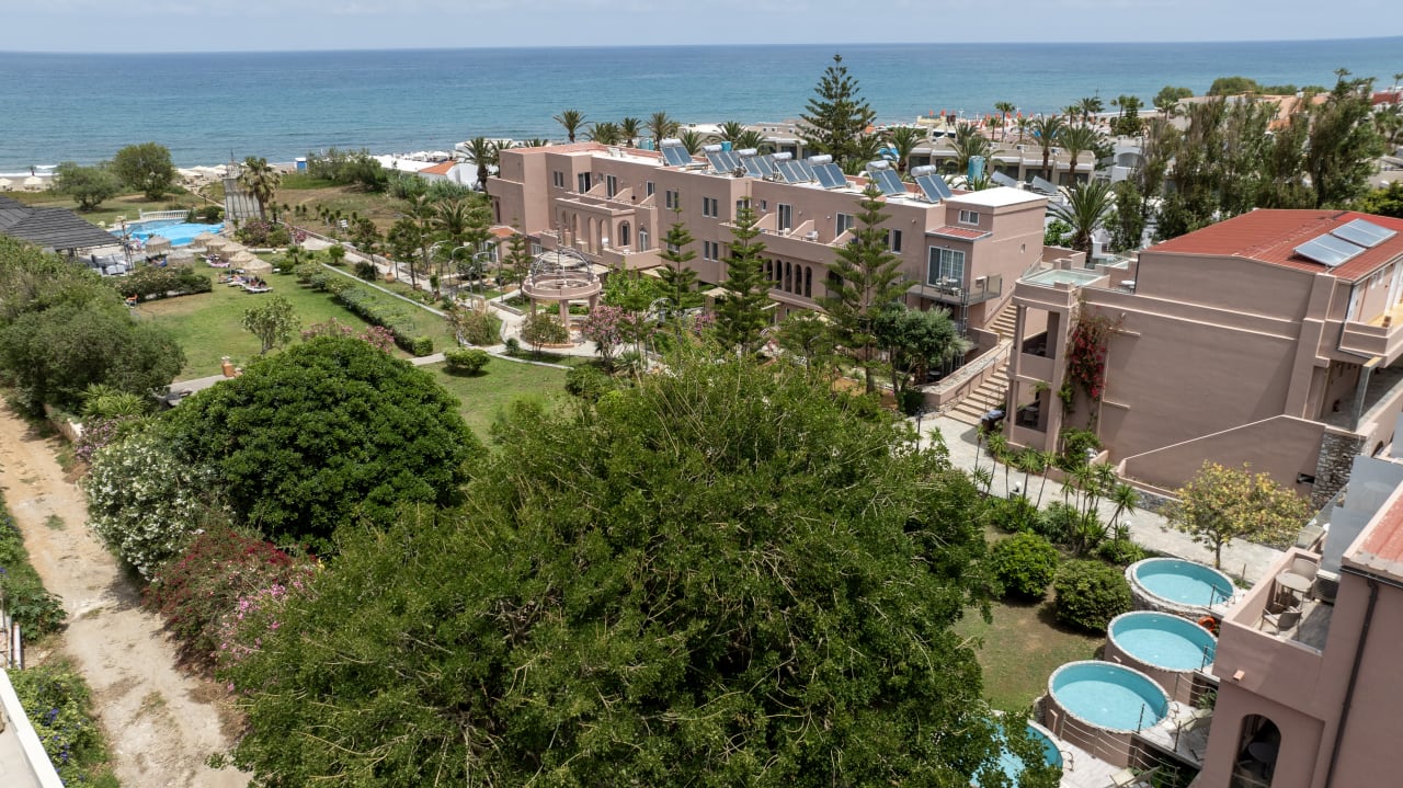 Ausblick Orpheas Resort - Adults Only