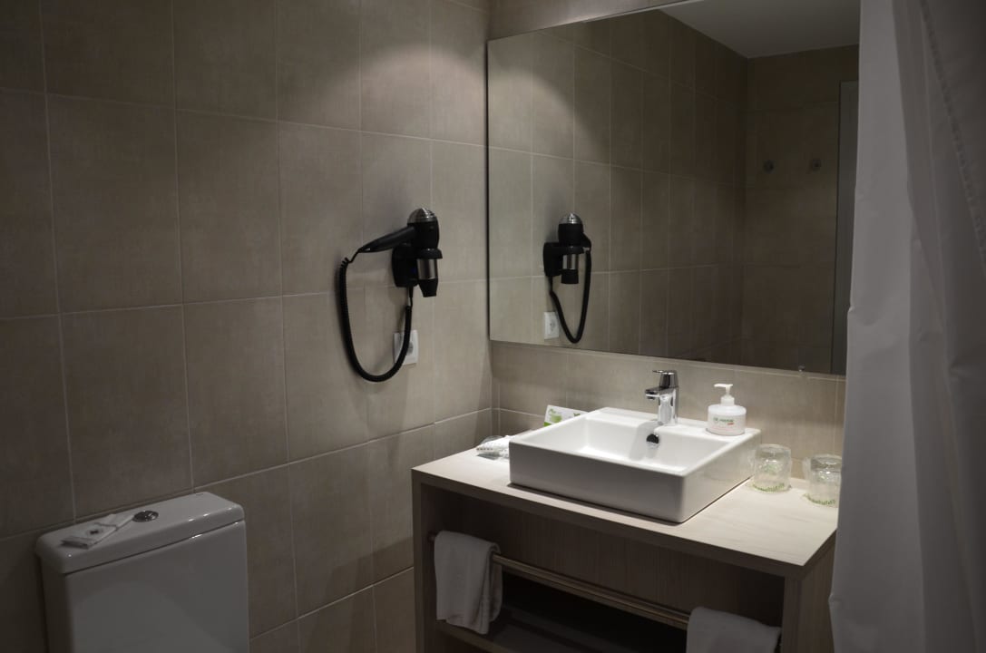 Badezimmer Protur Safari Park Aparthotel