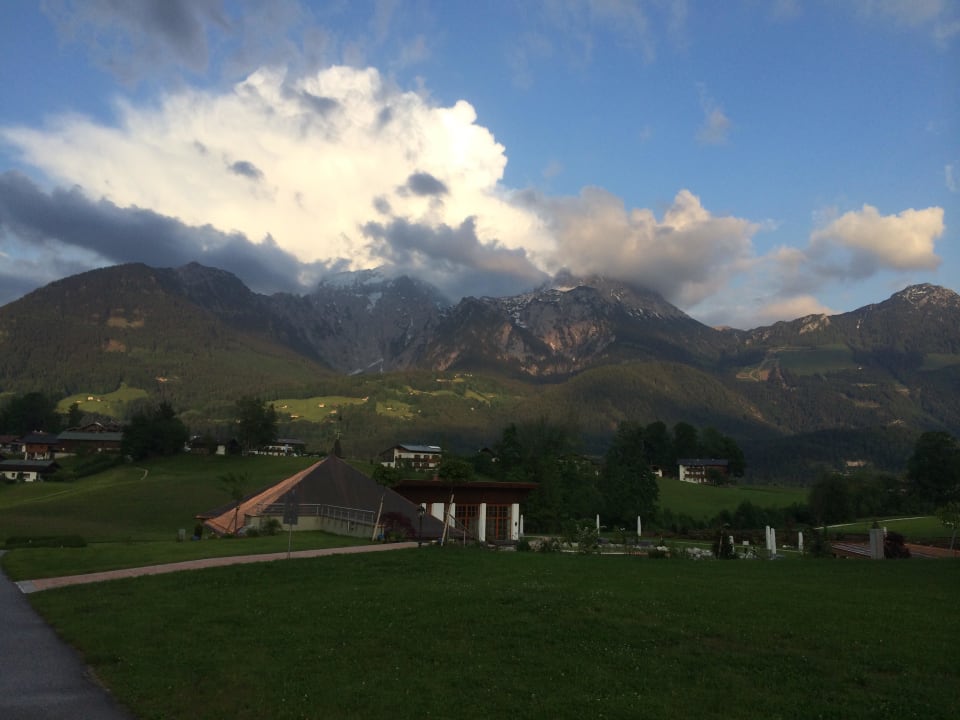 Ausblick vom Hoteleingang Wellnesshotel Zechmeisterlehen