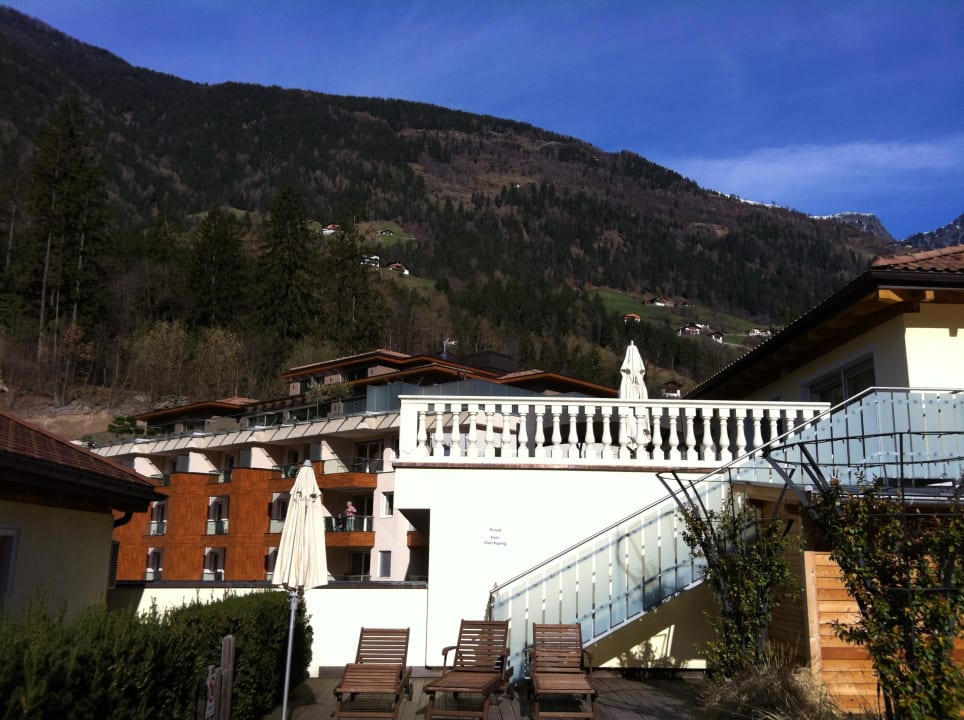 Im Garten Quellenhof Luxury Resort Passeier