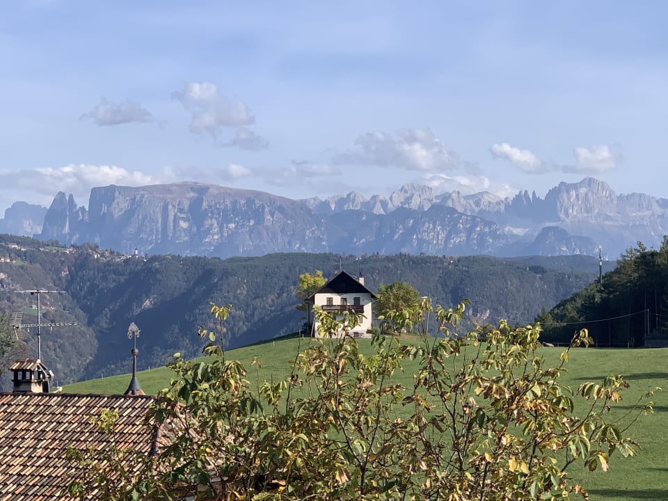 Ausblick Luis und die Buabm - Gasthof Jenesien